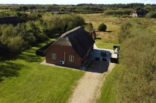Dronofoto af sommerhus