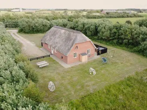 Dronefoto af vores sommerhus