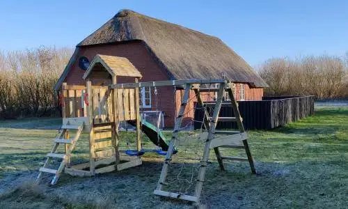 Terrassen - set fra haven